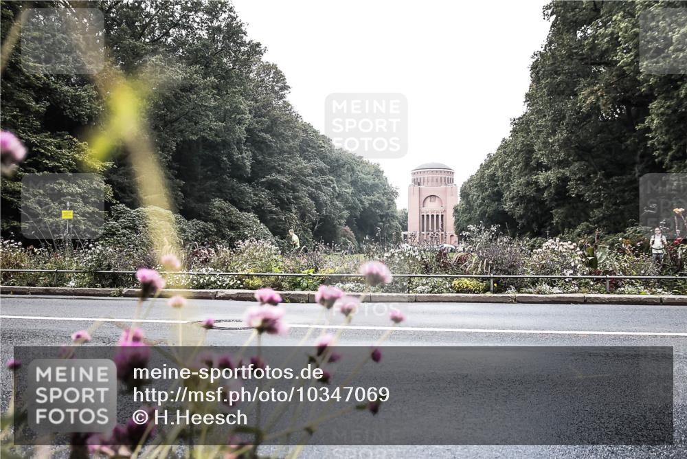13.09.2026 - Stadtparktriathlon H.Heesch http://msf.ph/oto/10347069 13.09.2026 11:09:00 Radfahren 468, 660 meine-sportfotos.de