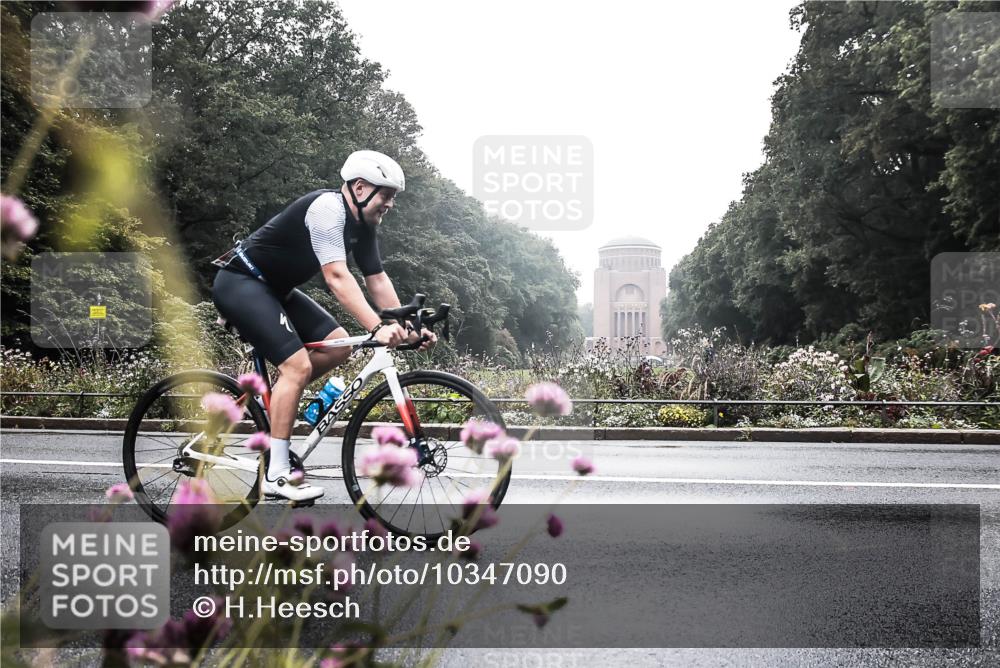 13.09.2026 - Stadtparktriathlon H.Heesch http://msf.ph/oto/10347090 13.09.2026 09:59:55 Radfahren 219, 287 meine-sportfotos.de