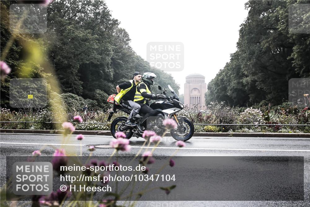 13.09.2026 - Stadtparktriathlon H.Heesch http://msf.ph/oto/10347104 13.09.2026 10:00:15 Radfahren  meine-sportfotos.de
