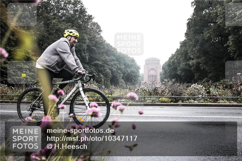 13.09.2026 - Stadtparktriathlon H.Heesch http://msf.ph/oto/10347117 13.09.2026 10:00:48 Radfahren 247 meine-sportfotos.de