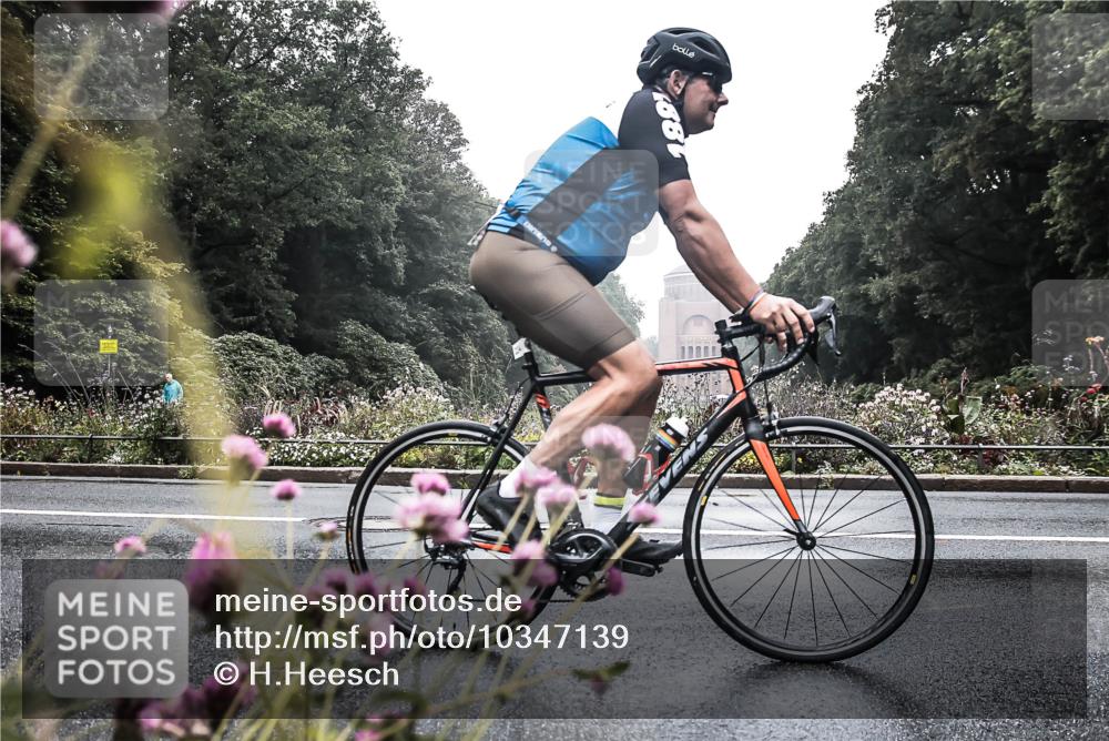 13.09.2026 - Stadtparktriathlon H.Heesch http://msf.ph/oto/10347139 13.09.2026 10:01:09 Radfahren 224, 228, 232, 236, 244 meine-sportfotos.de