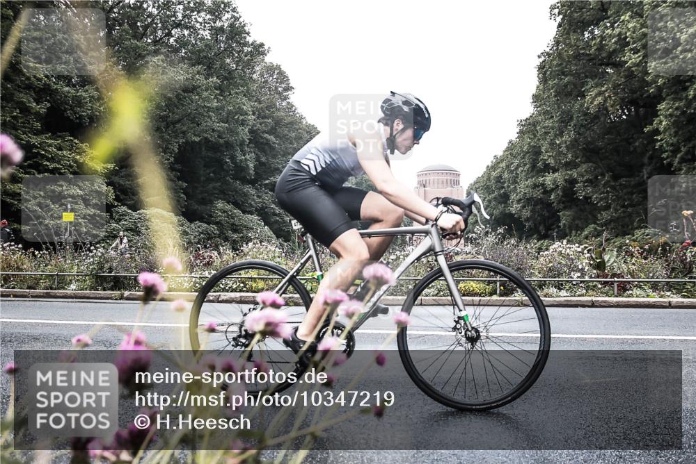 13.09.2026 - Stadtparktriathlon H.Heesch http://msf.ph/oto/10347219 13.09.2026 11:10:38 Radfahren 473, 520, 524, 578, 594, 690, 691 meine-sportfotos.de