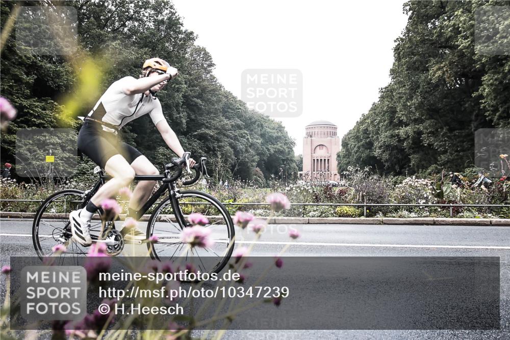 13.09.2026 - Stadtparktriathlon H.Heesch http://msf.ph/oto/10347239 13.09.2026 11:10:50 Radfahren 510 meine-sportfotos.de