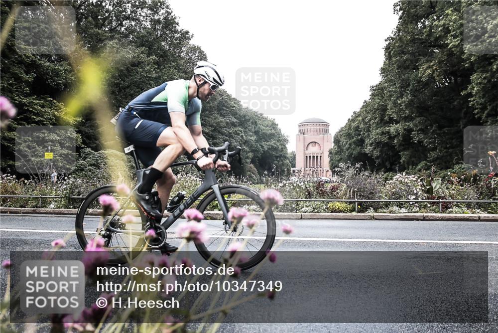 13.09.2026 - Stadtparktriathlon H.Heesch http://msf.ph/oto/10347349 13.09.2026 11:12:13 Radfahren 506, 519, 598, 700 meine-sportfotos.de