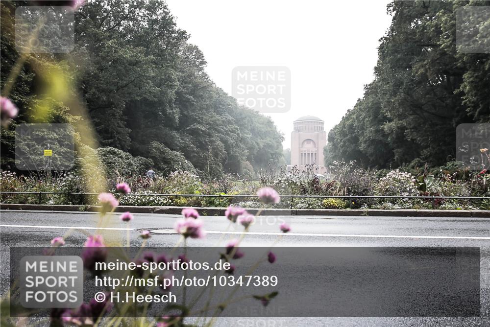 13.09.2026 - Stadtparktriathlon H.Heesch http://msf.ph/oto/10347389 13.09.2026 10:03:58 Radfahren 212 meine-sportfotos.de
