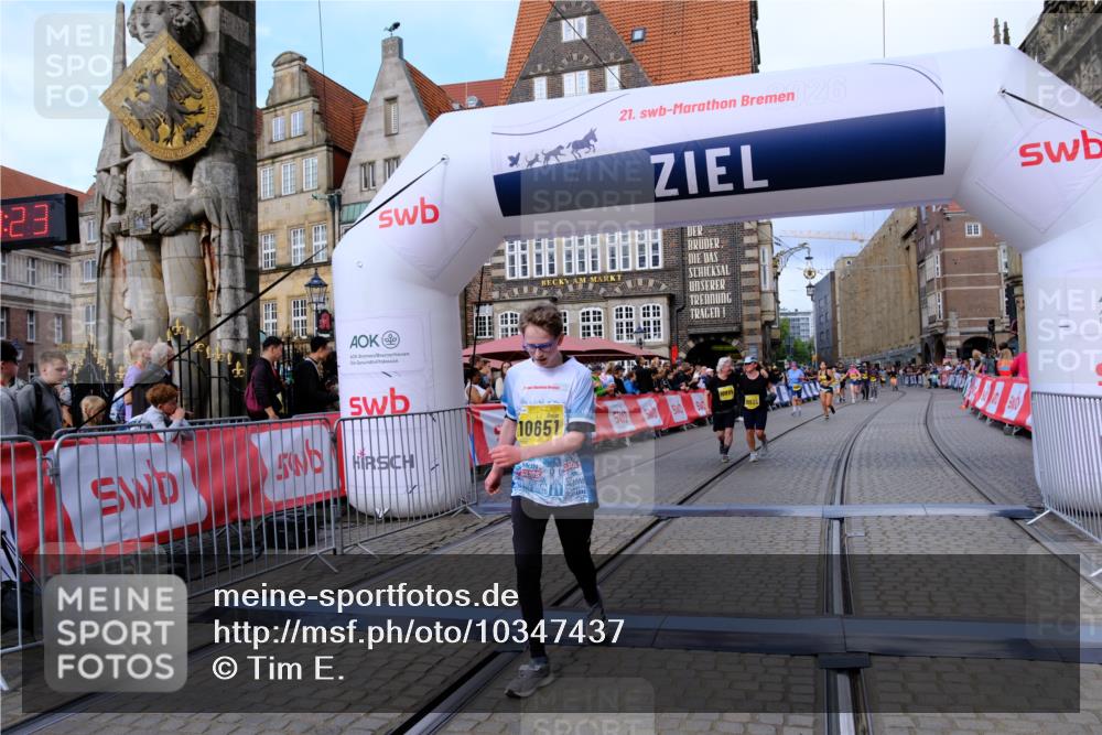13.09.2026 - 21. swb-Marathon Bremen Tim E. http://msf.ph/oto/10347437 13.09.2026 11:18:40 Ziel 10176, 10191, 10192, 10459, 10513, 10535, 10651, 10895, 12177, 12178 meine-sportfotos.de