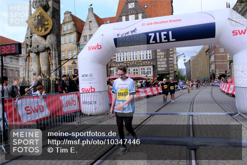 13.09.2026 - 21. swb-Marathon Bremen Tim E. http://msf.ph/oto/10347446 13.09.2026 11:18:40 Ziel 10176, 10191, 10192, 10459, 10513, 10535, 10651, 10895, 12177, 12178 meine-sportfotos.de