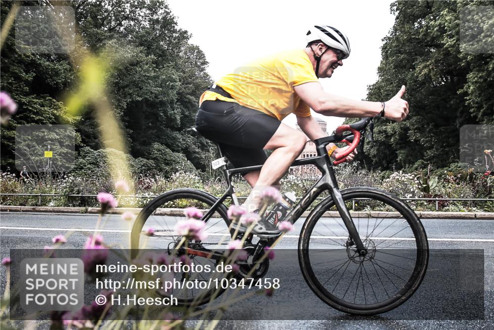 13.09.2026 - Stadtparktriathlon H.Heesch http://msf.ph/oto/10347458 13.09.2026 11:13:44 Radfahren 496, 503, 554, 641 meine-sportfotos.de