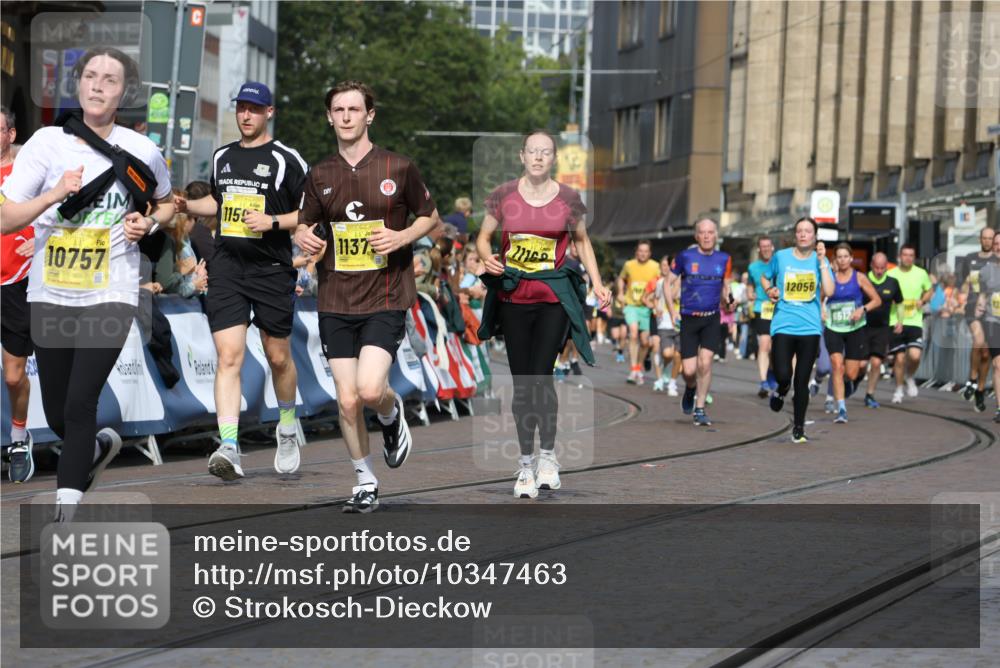 13.09.2026 - 21. swb-Marathon Bremen Strokosch-Dieckow http://msf.ph/oto/10347463 13.09.2026 10:53:30 Ziel 10284, 10448, 10585, 10714, 11012, 11238, 11282, 11575, 12040, 12170, 12275, 12369, 12398, 12461, 10141, 10174, 10222, 10227, 10478, 10479, 10626, 10838, 10845, 10905, 11242, 11446, 11502, 11800, 11950, 12119, 12331, 12341, 13597 meine-sportfotos.de