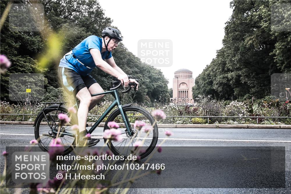 13.09.2026 - Stadtparktriathlon H.Heesch http://msf.ph/oto/10347466 13.09.2026 11:13:45 Radfahren 496, 503, 554, 605, 641 meine-sportfotos.de