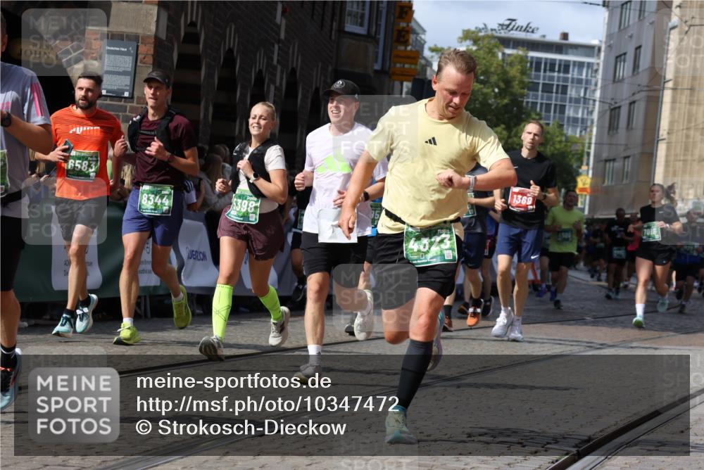 13.09.2026 - 21. swb-Marathon Bremen Strokosch-Dieckow http://msf.ph/oto/10347472 13.09.2026 13:32:37 Ziel 287, 1369, 2910, 3402, 3441, 3650, 3922, 4057, 4471, 4566, 4655, 4835, 5281, 5628, 6258, 6475, 6518, 6781, 6857, 6875, 6900, 7150, 7182, 7553, 7572, 7818, 8632, 9151, 9198, 9283, 9394, 9719, 9779, 13029, 13182, 13208, 13244, 1437, 2611, 2638, 3895, 3902, 4233, 4862, 5009, 5398, 5581, 5657, 6583, 6718, 6786, 7016, 7466, 7758, 8344, 8367, 8506, 13164, 13232, 13234 meine-sportfotos.de