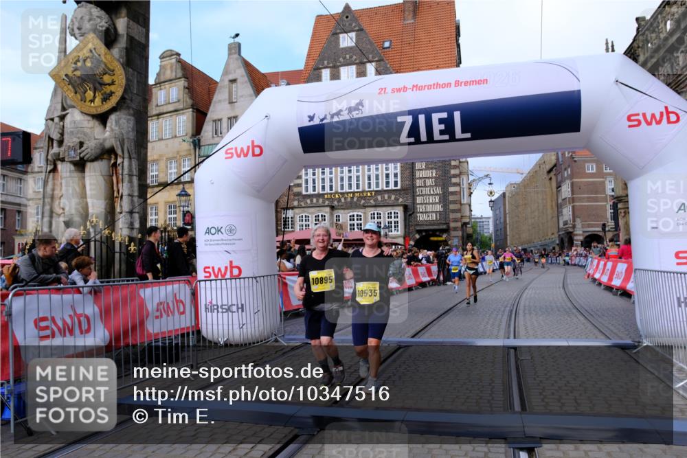13.09.2026 - 21. swb-Marathon Bremen Tim E. http://msf.ph/oto/10347516 13.09.2026 11:18:43 Ziel 10176, 10192, 10194, 10535, 10600, 10651, 10895, 10899 meine-sportfotos.de