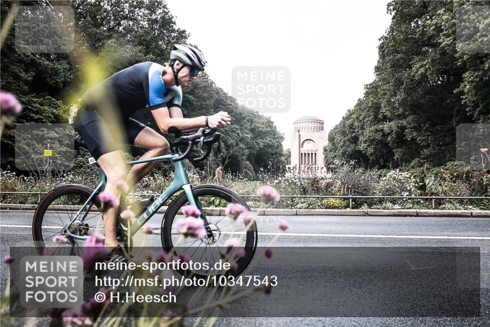 13.09.2026 - Stadtparktriathlon H.Heesch http://msf.ph/oto/10347543 13.09.2026 11:14:46 Radfahren 476, 599, 622, 634 meine-sportfotos.de
