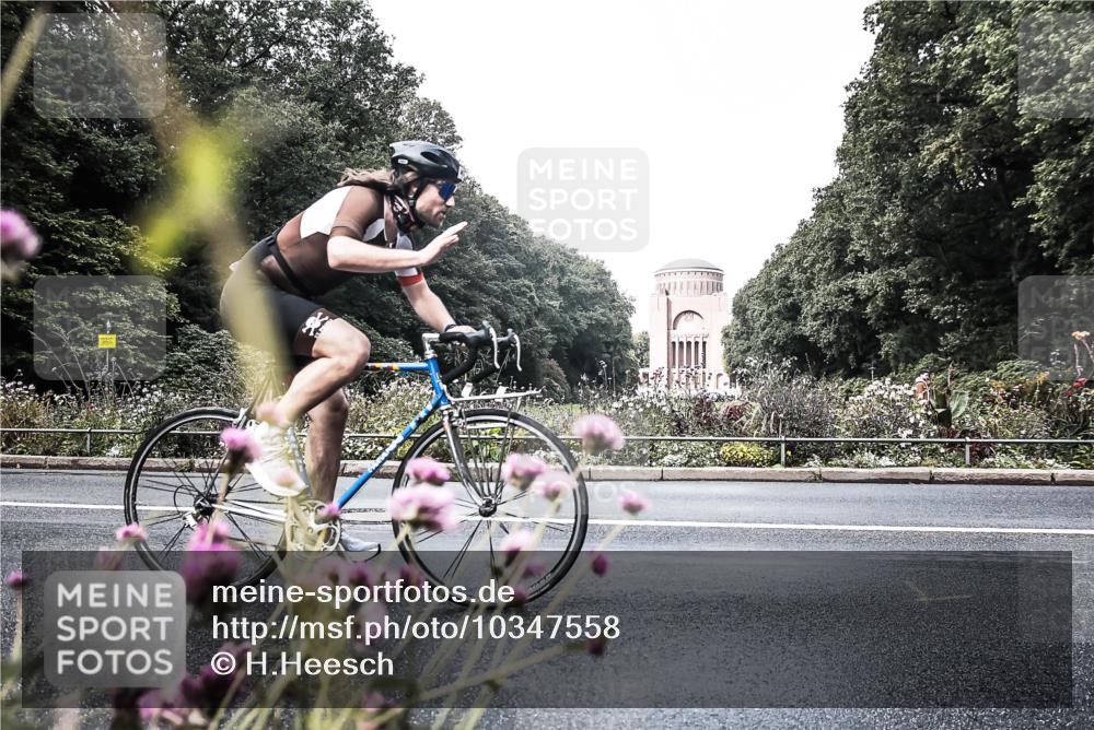 13.09.2026 - Stadtparktriathlon H.Heesch http://msf.ph/oto/10347558 13.09.2026 11:14:54 Radfahren 469, 699 meine-sportfotos.de
