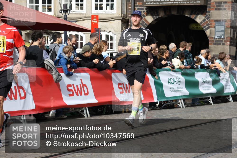 13.09.2026 - 21. swb-Marathon Bremen Strokosch-Dieckow http://msf.ph/oto/10347569 13.09.2026 10:53:37 Ziel 10448, 10585, 10757, 10780, 10821, 11012, 11168, 11379, 12040, 12170, 12275, 12398, 12461, 10141, 10174, 10227, 10255, 10478, 10684, 10685, 10838, 10905, 11489, 11502, 11596, 11950, 12331, 12341, 12405, 12492, 12515, 13597 meine-sportfotos.de
