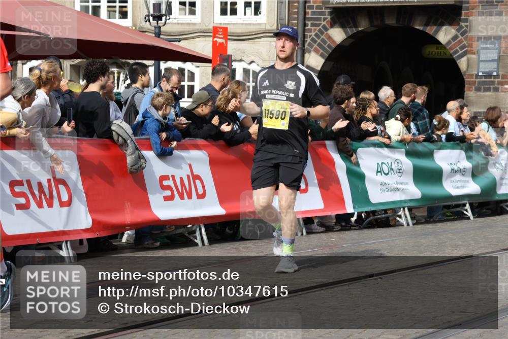 13.09.2026 - 21. swb-Marathon Bremen Strokosch-Dieckow http://msf.ph/oto/10347615 13.09.2026 10:53:37 Ziel 10448, 10585, 10757, 10780, 10821, 11012, 11168, 11379, 12040, 12170, 12275, 12398, 12461, 10141, 10174, 10227, 10255, 10478, 10684, 10685, 10838, 10905, 11489, 11502, 11596, 11950, 12331, 12341, 12405, 12492, 12515, 13597 meine-sportfotos.de