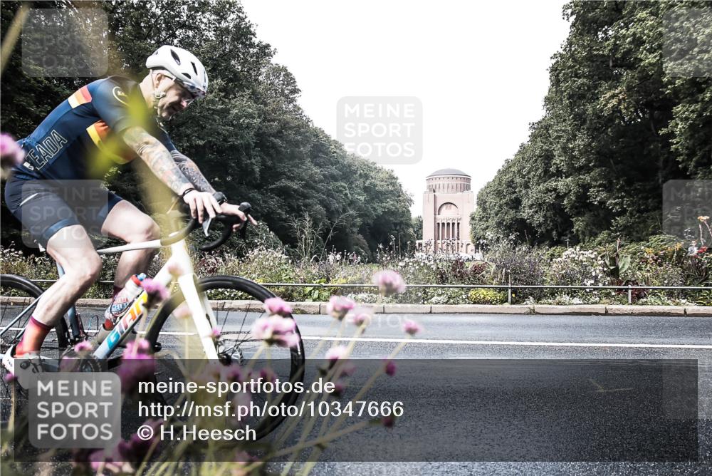 13.09.2026 - Stadtparktriathlon H.Heesch http://msf.ph/oto/10347666 13.09.2026 11:17:03 Radfahren 581 meine-sportfotos.de