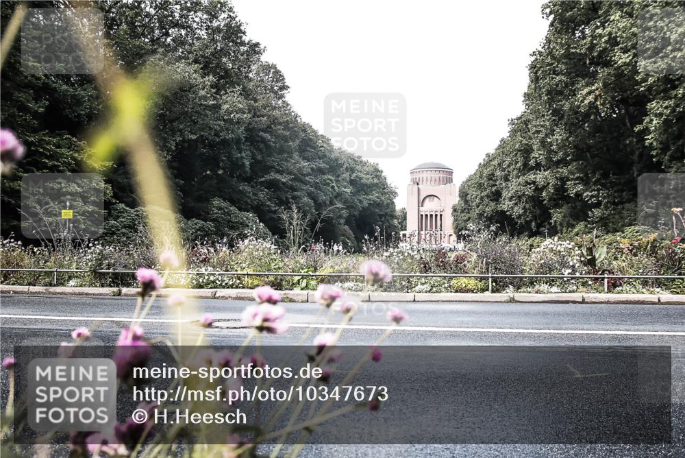 13.09.2026 - Stadtparktriathlon H.Heesch http://msf.ph/oto/10347673 13.09.2026 11:17:12 Radfahren 626, 629, 657 meine-sportfotos.de