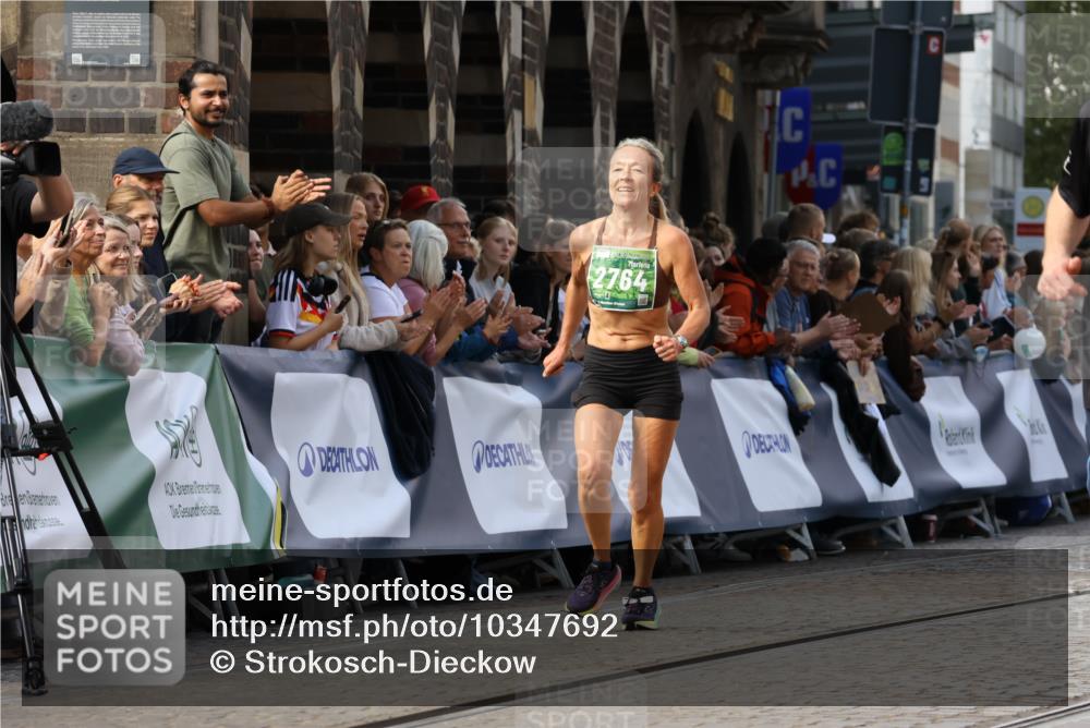 13.09.2026 - 21. swb-Marathon Bremen Strokosch-Dieckow http://msf.ph/oto/10347692 13.09.2026 13:28:28 Ziel 1343, 1460, 2977, 3114, 3334, 3480, 4506, 5250, 5360, 5889, 6182, 7926, 8656, 9167, 9168, 9543, 9738, 9881, 13069, 613, 1239, 1914, 2764, 3028, 3348, 4102, 4564, 6914, 6957, 7263, 8483, 8938, 9176, 13012 meine-sportfotos.de