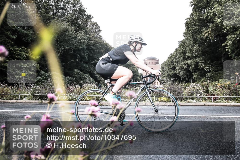13.09.2026 - Stadtparktriathlon H.Heesch http://msf.ph/oto/10347695 13.09.2026 11:17:20 Radfahren 548, 593, 625, 637, 672, 690, 697, 770, 772 meine-sportfotos.de