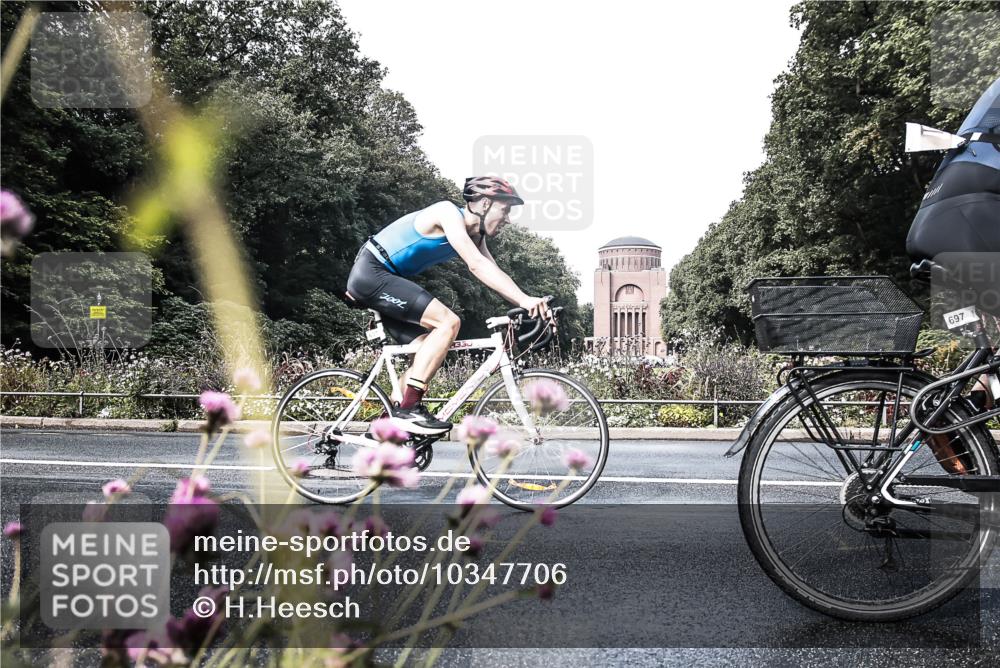 13.09.2026 - Stadtparktriathlon H.Heesch http://msf.ph/oto/10347706 13.09.2026 11:17:23 Radfahren 548, 593, 625, 637, 690, 697, 770, 772 meine-sportfotos.de