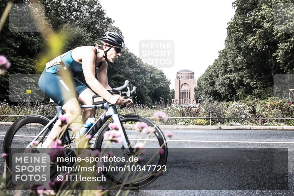 13.09.2026 - Stadtparktriathlon H.Heesch http://msf.ph/oto/10347723 13.09.2026 11:17:28 Radfahren 497, 616, 736, 771 meine-sportfotos.de