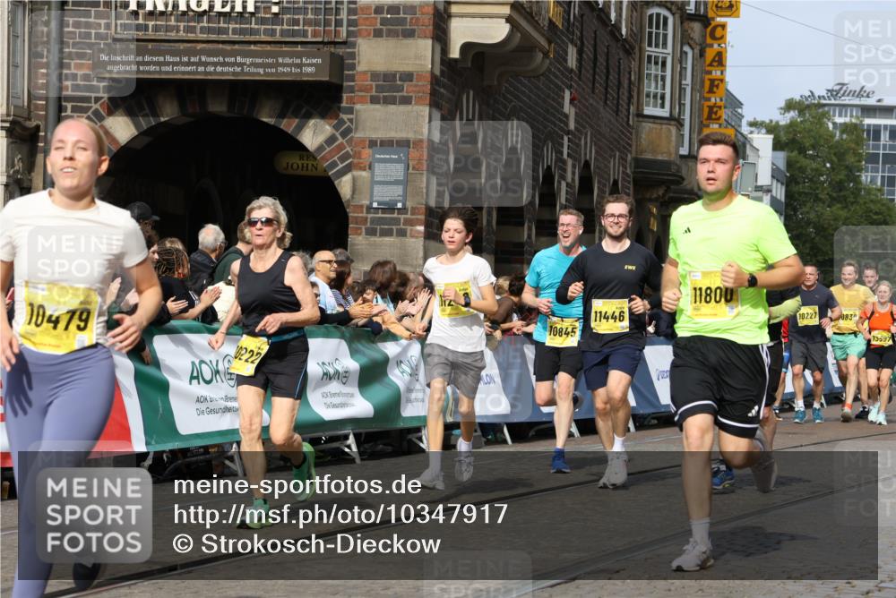 13.09.2026 - 21. swb-Marathon Bremen Strokosch-Dieckow http://msf.ph/oto/10347917 13.09.2026 10:53:44 Ziel 10448, 10479, 10626, 10757, 10780, 10821, 10886, 11168, 11379, 11590, 11800, 12040, 12056, 12275, 12308, 12461, 10255, 10579, 10684, 10685, 10708, 10947, 11206, 11489, 11596, 12075, 12244, 12356, 12405, 12435, 12492, 12515 meine-sportfotos.de