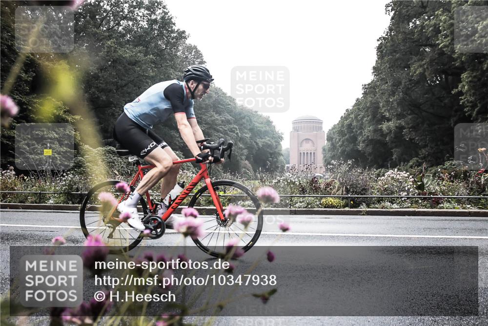 13.09.2026 - Stadtparktriathlon H.Heesch http://msf.ph/oto/10347938 13.09.2026 10:14:29 Radfahren 304 meine-sportfotos.de