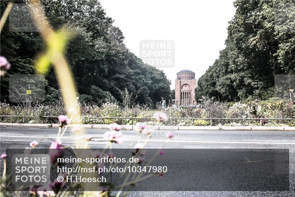 13.09.2026 - Stadtparktriathlon H.Heesch http://msf.ph/oto/10347980 13.09.2026 11:18:57 Radfahren 685, 694, 710, 778 meine-sportfotos.de