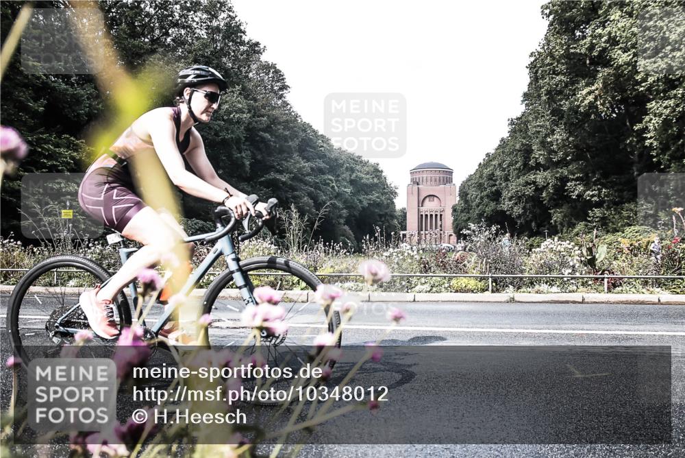 13.09.2026 - Stadtparktriathlon H.Heesch http://msf.ph/oto/10348012 13.09.2026 11:19:02 Radfahren 524, 710, 721, 726, 778, 817 meine-sportfotos.de