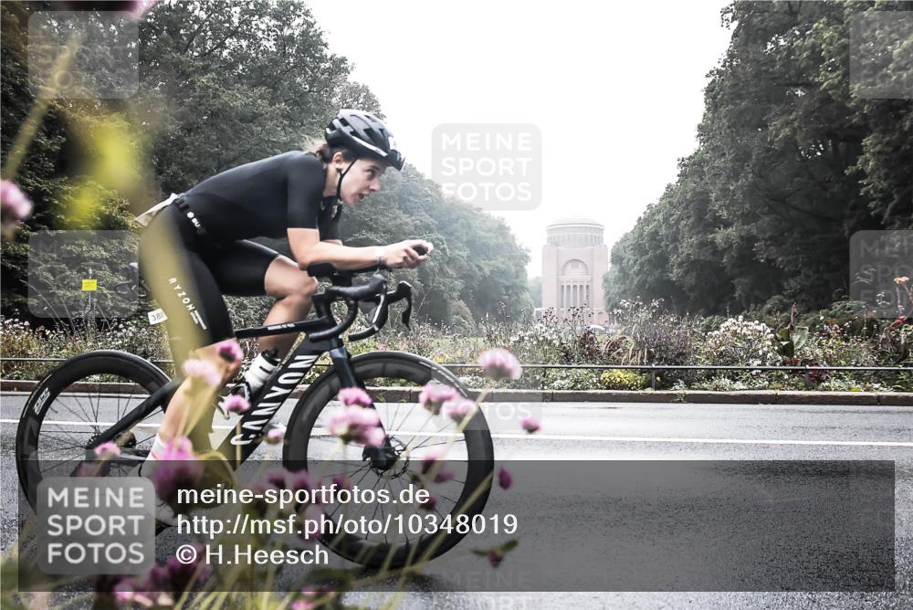 13.09.2026 - Stadtparktriathlon H.Heesch http://msf.ph/oto/10348019 13.09.2026 10:16:13 Radfahren 380 meine-sportfotos.de