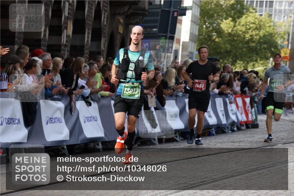 13.09.2026 - 21. swb-Marathon Bremen Strokosch-Dieckow http://msf.ph/oto/10348026 13.09.2026 13:28:36 Ziel 178, 210, 1380, 1460, 2047, 2977, 3114, 3294, 3334, 3597, 4506, 5250, 5360, 5889, 6182, 7926, 8429, 8570, 9064, 9167, 9168, 9543, 9549, 9738, 9881, 613, 1914, 2276, 2891, 3348, 3444, 4102, 4564, 5267, 5531, 5691, 7134, 7263, 7527, 8938, 9176, 9562, 13012, 13174 meine-sportfotos.de