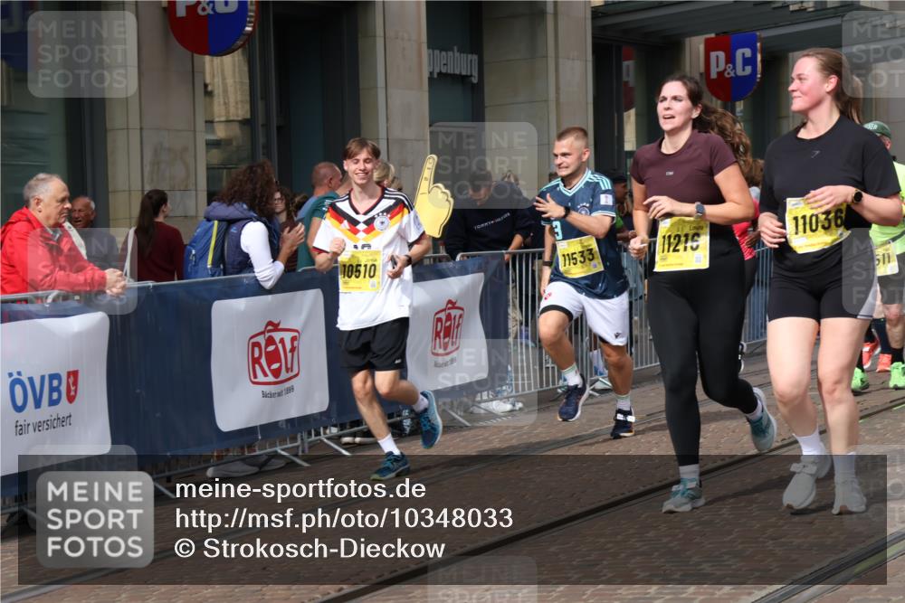 13.09.2026 - 21. swb-Marathon Bremen Strokosch-Dieckow http://msf.ph/oto/10348033 13.09.2026 11:11:12 Ziel 10155, 10510, 10511, 10546, 10552, 10977, 11036, 11216, 11231, 11239, 11289, 11458, 11533, 11702, 11870, 11927, 12082, 12126, 12148, 12220, 12286, 12311, 12336, 12464, 12508, 12553, 10148, 10163, 10313, 10419, 10527, 10547, 10611, 10644, 10653, 10792, 10841, 11043, 11062, 11141, 11231, 11237, 11483, 11679, 11691, 11745, 11756, 11993, 12148, 12396, 12401, 12507 meine-sportfotos.de