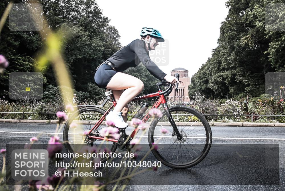 13.09.2026 - Stadtparktriathlon H.Heesch http://msf.ph/oto/10348040 13.09.2026 11:19:14 Radfahren 706, 731, 769 meine-sportfotos.de