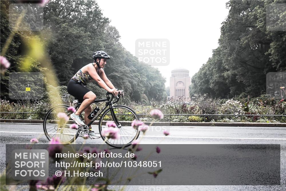 13.09.2026 - Stadtparktriathlon H.Heesch http://msf.ph/oto/10348051 13.09.2026 10:16:32 Radfahren 224, 284, 348, 351 meine-sportfotos.de
