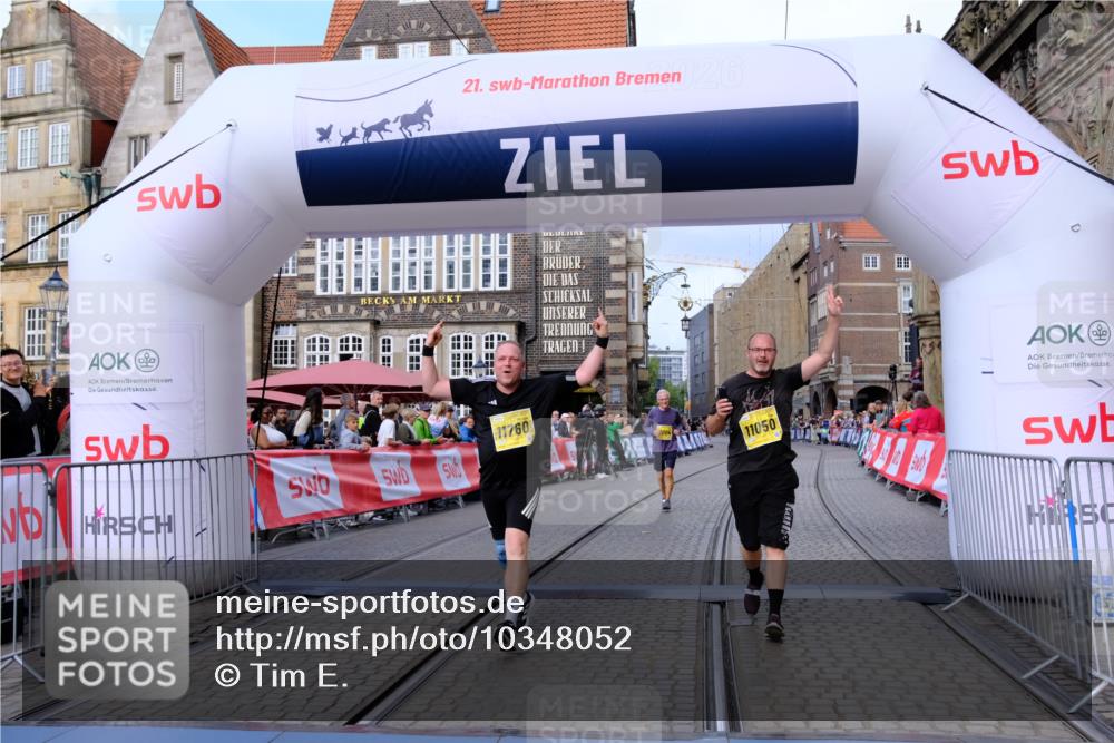 13.09.2026 - 21. swb-Marathon Bremen Tim E. http://msf.ph/oto/10348052 13.09.2026 11:19:40 Ziel 10004, 10629, 10933, 11050, 11760, 12224, 12462 meine-sportfotos.de