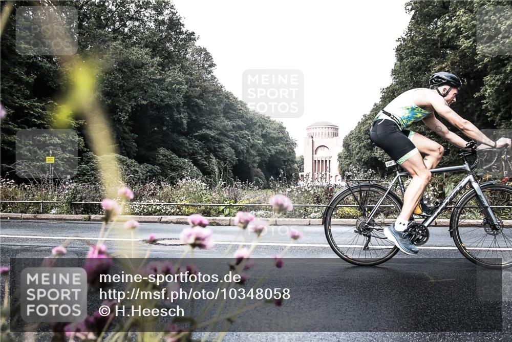 13.09.2026 - Stadtparktriathlon H.Heesch http://msf.ph/oto/10348058 13.09.2026 11:19:33 Radfahren 600, 612, 709, 733, 789, 812, 822 meine-sportfotos.de