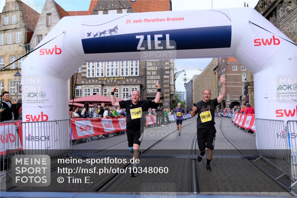 13.09.2026 - 21. swb-Marathon Bremen Tim E. http://msf.ph/oto/10348060 13.09.2026 11:19:41 Ziel 10004, 10629, 10933, 11050, 11760, 12224, 12462 meine-sportfotos.de