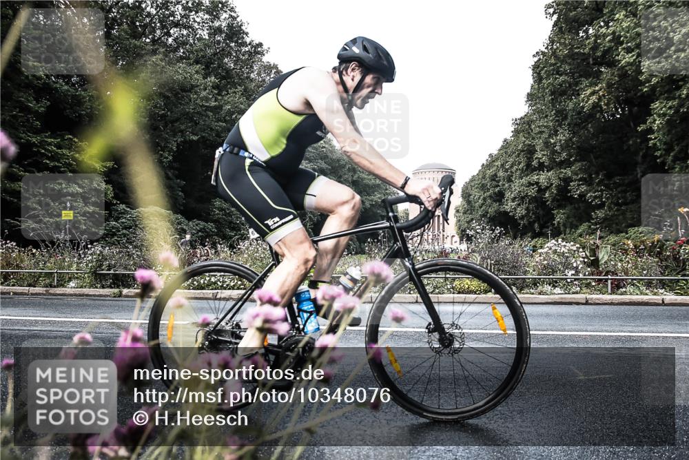 13.09.2026 - Stadtparktriathlon H.Heesch http://msf.ph/oto/10348076 13.09.2026 11:19:36 Radfahren 600, 612, 709, 733, 760, 812, 822 meine-sportfotos.de