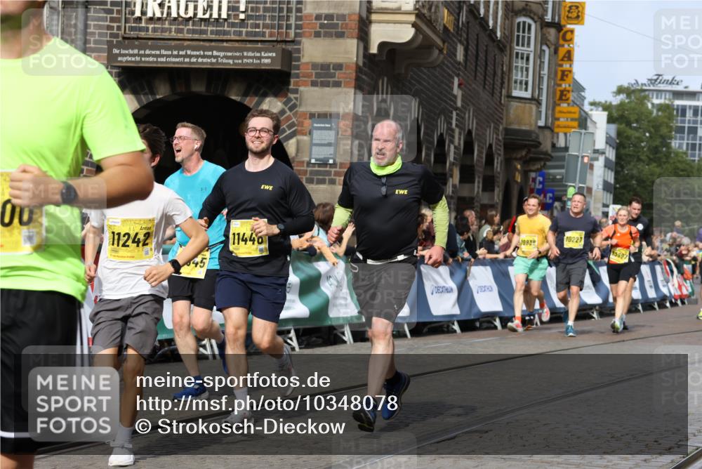 13.09.2026 - 21. swb-Marathon Bremen Strokosch-Dieckow http://msf.ph/oto/10348078 13.09.2026 10:53:45 Ziel 10222, 10448, 10479, 10626, 10757, 10780, 10821, 10886, 11168, 11242, 11379, 11590, 11800, 12040, 12056, 12275, 12308, 12461, 10255, 10579, 10684, 10685, 10708, 10947, 11010, 11206, 11489, 11596, 12075, 12244, 12356, 12405, 12435, 12492, 12515, 13531 meine-sportfotos.de