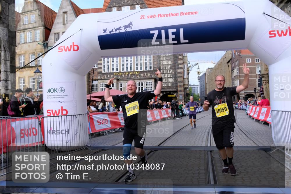 13.09.2026 - 21. swb-Marathon Bremen Tim E. http://msf.ph/oto/10348087 13.09.2026 11:19:41 Ziel 10004, 10629, 10933, 11050, 11760, 12224, 12462 meine-sportfotos.de