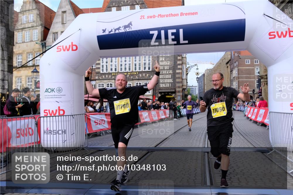 13.09.2026 - 21. swb-Marathon Bremen Tim E. http://msf.ph/oto/10348103 13.09.2026 11:19:41 Ziel 10004, 10629, 10933, 11050, 11760, 12224, 12462 meine-sportfotos.de