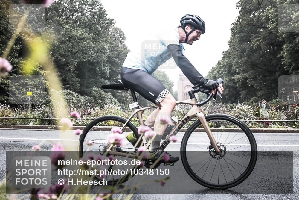 13.09.2026 - Stadtparktriathlon H.Heesch http://msf.ph/oto/10348150 13.09.2026 10:18:14 Radfahren 210, 311, 459 meine-sportfotos.de