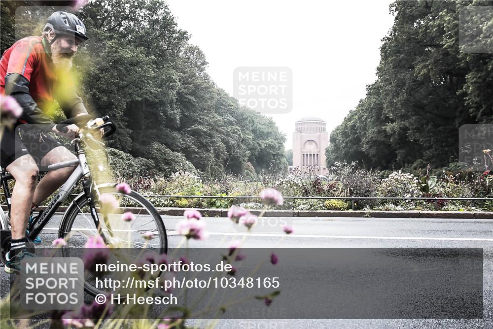 13.09.2026 - Stadtparktriathlon H.Heesch http://msf.ph/oto/10348165 13.09.2026 10:18:24 Radfahren 212, 251, 258, 261, 276 meine-sportfotos.de