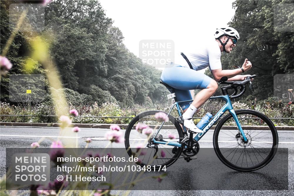 13.09.2026 - Stadtparktriathlon H.Heesch http://msf.ph/oto/10348174 13.09.2026 10:18:26 Radfahren 212, 251, 258, 276, 279 meine-sportfotos.de