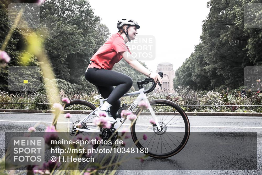 13.09.2026 - Stadtparktriathlon H.Heesch http://msf.ph/oto/10348180 13.09.2026 10:18:29 Radfahren 212, 251, 279, 359, 389 meine-sportfotos.de