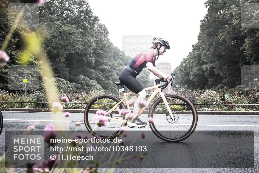 13.09.2026 - Stadtparktriathlon H.Heesch http://msf.ph/oto/10348193 13.09.2026 10:18:40 Radfahren 233, 333, 405, 444 meine-sportfotos.de