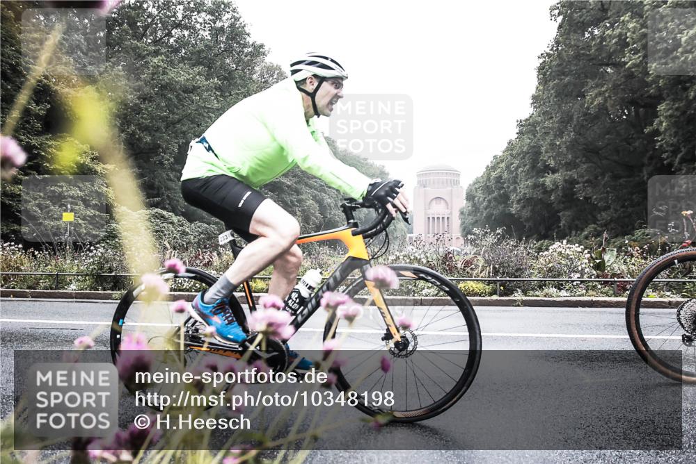 13.09.2026 - Stadtparktriathlon H.Heesch http://msf.ph/oto/10348198 13.09.2026 10:18:40 Radfahren 233, 333, 405, 444 meine-sportfotos.de