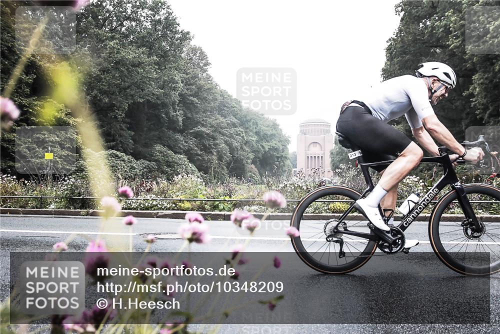13.09.2026 - Stadtparktriathlon H.Heesch http://msf.ph/oto/10348209 13.09.2026 10:18:45 Radfahren 213, 243, 300, 333, 368, 412 meine-sportfotos.de