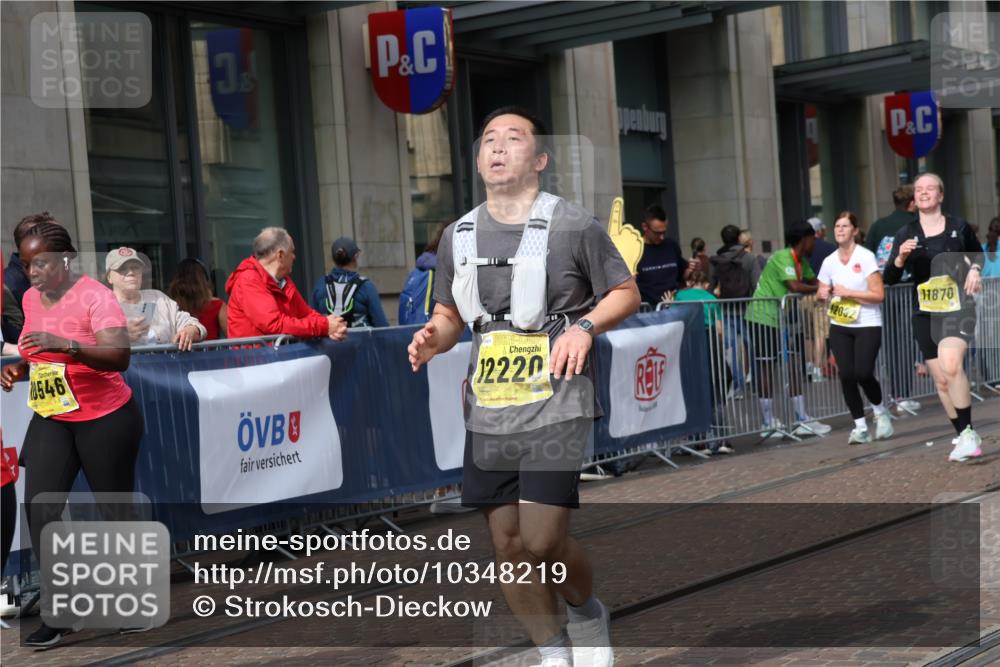 13.09.2026 - 21. swb-Marathon Bremen Strokosch-Dieckow http://msf.ph/oto/10348219 13.09.2026 11:11:17 Ziel 10155, 10510, 10511, 10546, 10552, 10616, 10977, 11036, 11216, 11239, 11289, 11533, 11702, 11870, 11927, 12082, 12126, 12220, 12286, 12311, 12336, 12464, 12508, 12553, 10313, 10419, 10527, 10611, 10644, 10653, 10841, 11062, 11141, 11231, 11237, 11458, 11483, 11679, 11691, 11745, 11993, 12148, 12396, 12401, 12507 meine-sportfotos.de